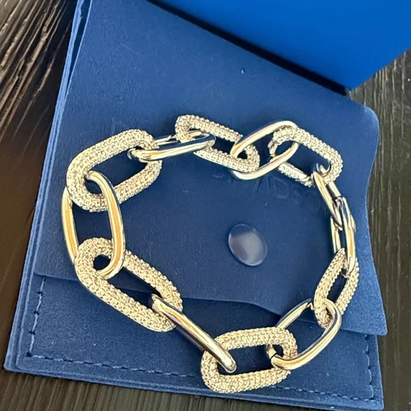 Dean Davidson Solene Pavé Link Bracelet in Silver and Cubic Zirconia - Picture 2 of 6